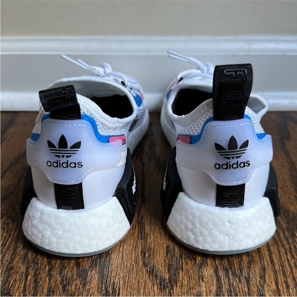 NWT Adidas NMD R1 Spectoo NASA Women’s Size 6 Shoes FZ3209 - Picture 5 of 7